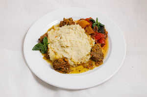 Mashed Potato - Plain on a plate